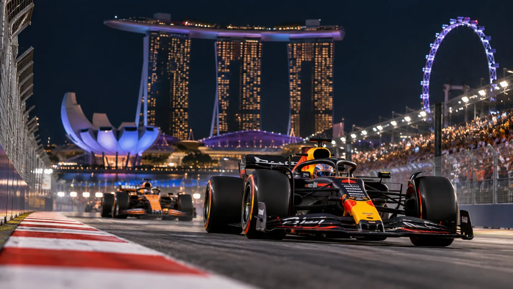 Carros de Fórmula 1 disputam uma corrida noturna no circuito de rua de Marina Bay, com o skyline iluminado de Singapura ao fundo.